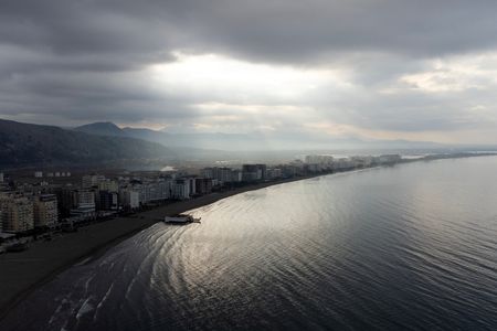 tagreuters.com2024binary_LYNXMPEK160SW-VIEWIMAGE