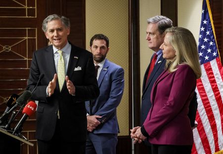 tagreuters.com2024binary_LYNXMPEK180KG-VIEWIMAGE