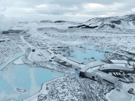 tagreuters.com2024binary_LYNXMPEK180O2-VIEWIMAGE