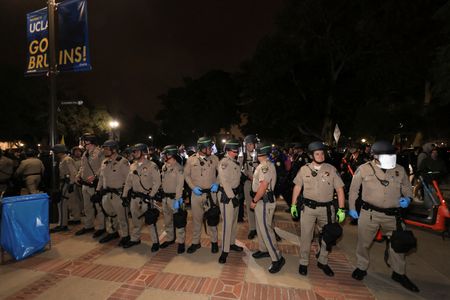 tagreuters.com2024binary_LYNXMPEK4018U-VIEWIMAGE