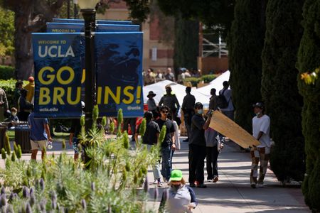 tagreuters.com2024binary_LYNXMPEK4101N-VIEWIMAGE