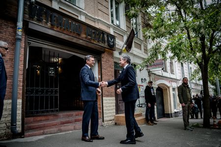 tagreuters.com2024binary_LYNXMPEK4D0N2-VIEWIMAGE