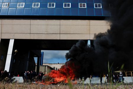 tagreuters.com2024binary_LYNXMPEK4E0C3-VIEWIMAGE