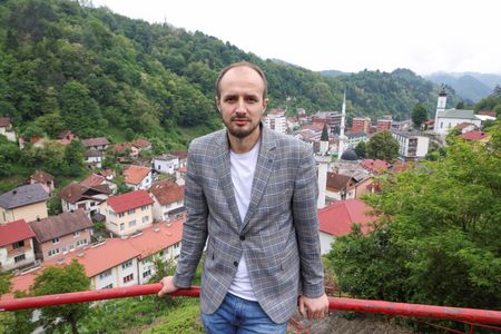 tagreuters.com2024binary_LYNXMPEK4K08V-VIEWIMAGE