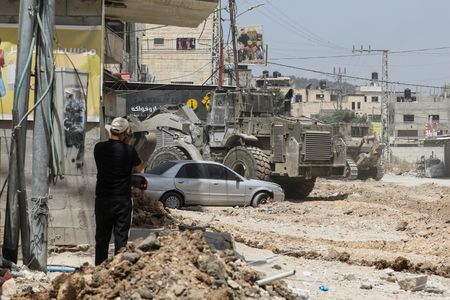 tagreuters.com2024binary_LYNXMPEK4K0F9-VIEWIMAGE