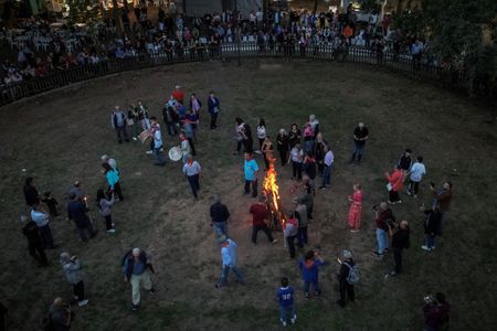 tagreuters.com2024binary_LYNXMPEK4T09T-VIEWIMAGE