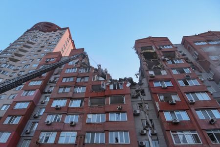 tagreuters.com2024binary_LYNXMPEK5R0Q5-VIEWIMAGE