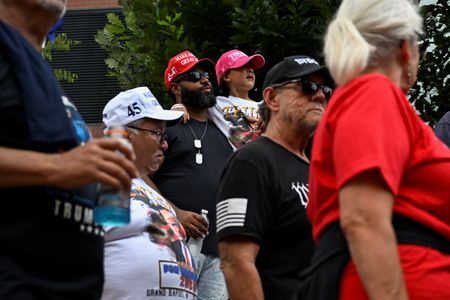 tagreuters.com2024binary_LYNXMPEK6J086-VIEWIMAGE