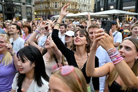 tagreuters.com2024binary_LYNXMPEK780X5-VIEWIMAGE