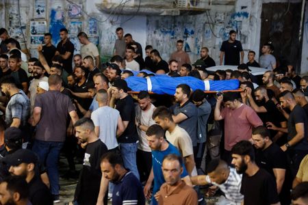 tagreuters.com2024binary_LYNXMPEK7G084-VIEWIMAGE