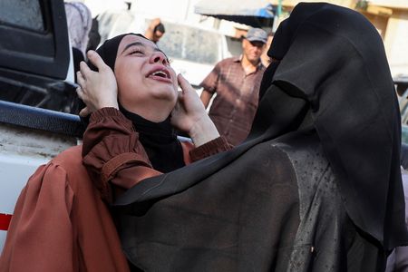 tagreuters.com2024binary_LYNXMPEK7Q0C0-VIEWIMAGE