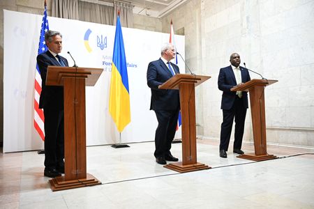 tagreuters.com2024binary_LYNXMPEK8A0RC-VIEWIMAGE