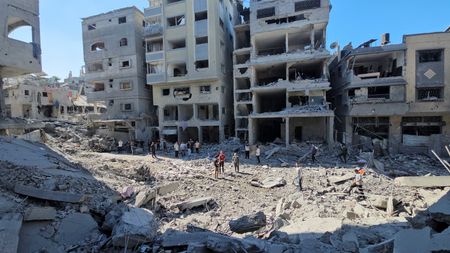 tagreuters.com2024binary_LYNXMPEK9J04W-VIEWIMAGE