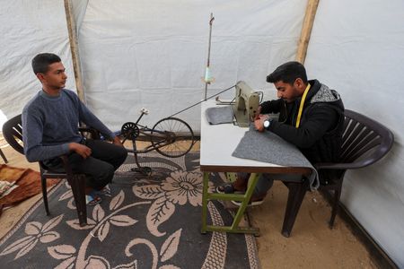 tagreuters.com2024binary_LYNXMPEK9R0EH-VIEWIMAGE