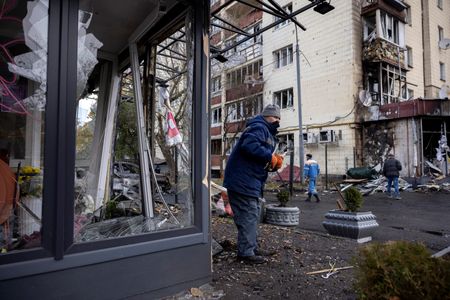 tagreuters.com2024binary_LYNXMPEK9S0FK-VIEWIMAGE