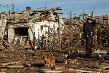 tagreuters.com2024binary_LYNXMPEKA70UL-VIEWIMAGE