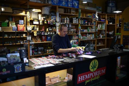 tagreuters.com2024binary_LYNXMPEKAB06Z-VIEWIMAGE