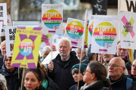 tagreuters.com2024binary_LYNXMPEKB6032-VIEWIMAGE