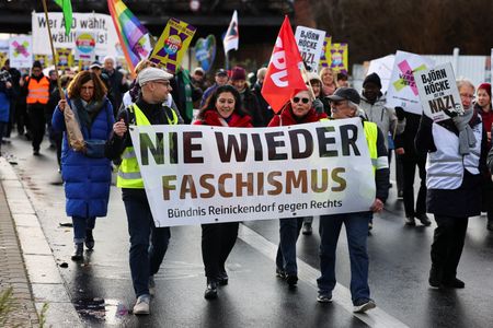 tagreuters.com2024binary_LYNXMPEKB6034-VIEWIMAGE