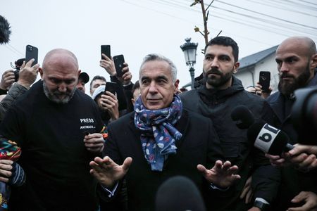 tagreuters.com2024binary_LYNXMPEKB703F-VIEWIMAGE