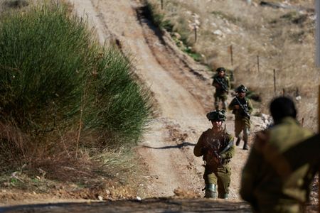 tagreuters.com2024binary_LYNXMPEKB8094-VIEWIMAGE