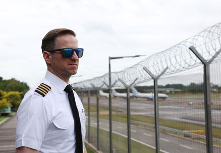 tagreuters.com2024binary_LYNXMPEKBA059-VIEWIMAGE