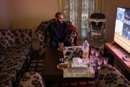 tagreuters.com2024binary_LYNXMPEKBA0J5-VIEWIMAGE