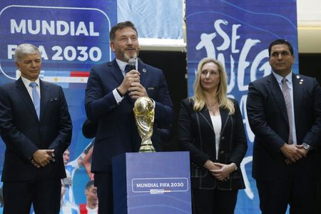 tagreuters.com2024binary_LYNXMPEKBA0RW-VIEWIMAGE