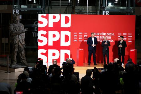 tagreuters.com2024binary_LYNXMPEKBG0K3-VIEWIMAGE