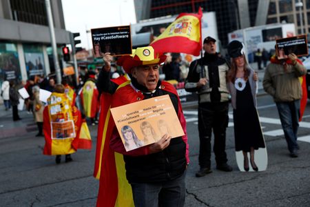 tagreuters.com2024binary_LYNXMPEKBH0JJ-VIEWIMAGE