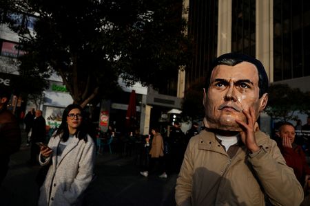 tagreuters.com2024binary_LYNXMPEKBH0JK-VIEWIMAGE