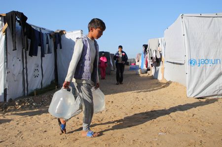 tagreuters.com2024binary_LYNXMPEKBI094-VIEWIMAGE