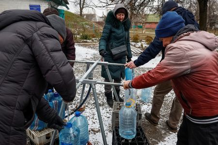 tagreuters.com2024binary_LYNXMPEKBJ0DY-VIEWIMAGE