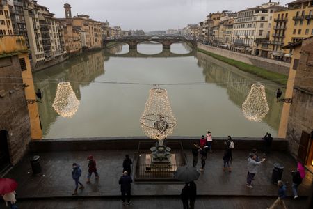 tagreuters.com2024binary_LYNXMPEKBJ0FO-VIEWIMAGE