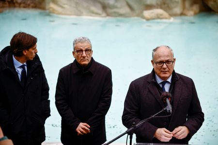 tagreuters.com2024binary_LYNXMPEKBL06L-VIEWIMAGE