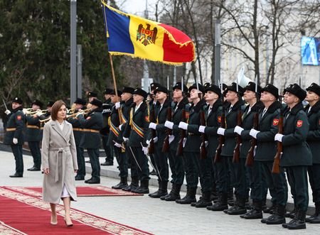 tagreuters.com2024binary_LYNXMPEKBN0A6-VIEWIMAGE