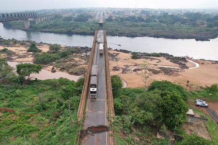 tagreuters.com2024binary_LYNXMPEKBN0GL-VIEWIMAGE