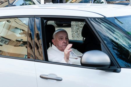 tagreuters.com2024binary_LYNXMPEKBP0A5-VIEWIMAGE