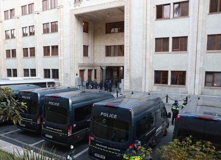 tagreuters.com2024binary_LYNXMPEKBS027-VIEWIMAGE