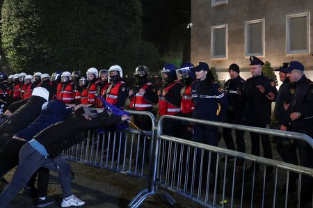 tagreuters.com2024binary_LYNXNPEK1J0RI-VIEWIMAGE