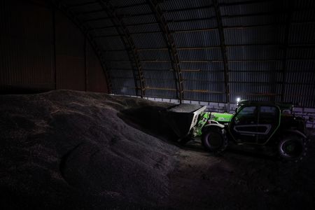 tagreuters.com2024binary_LYNXNPEK1L06O-VIEWIMAGE