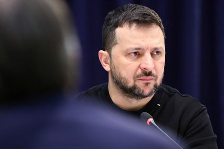 tagreuters.com2024binary_LYNXNPEK1M0N6-VIEWIMAGE