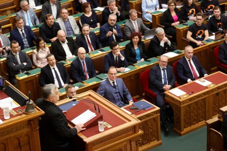 tagreuters.com2024binary_LYNXNPEK1P0II-VIEWIMAGE