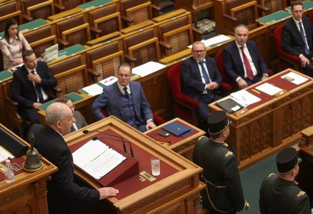 tagreuters.com2024binary_LYNXNPEK1P0LF-VIEWIMAGE