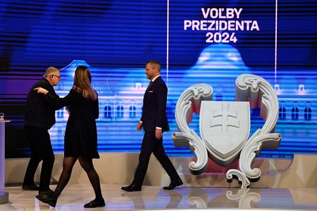 tagreuters.com2024binary_LYNXNPEK2J0TN-VIEWIMAGE