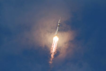 tagreuters.com2024binary_LYNXNPEK2M055-VIEWIMAGE