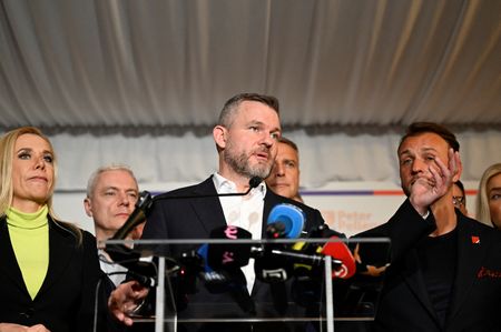 tagreuters.com2024binary_LYNXNPEK2N002-VIEWIMAGE