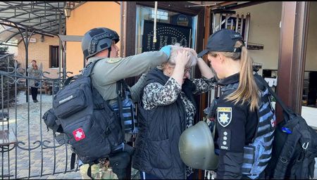 tagreuters.com2024binary_LYNXNPEK340RI-VIEWIMAGE