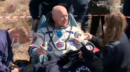 tagreuters.com2024binary_LYNXNPEK3502Q-VIEWIMAGE