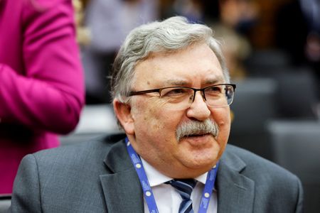 tagreuters.com2024binary_LYNXNPEK380FK-VIEWIMAGE